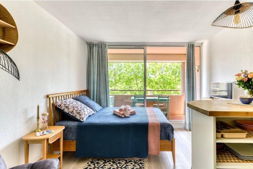 Studio Les Regates Avec Loggia Et Parking Gratuit Plage Du Grazel Gruissan Exterior photo